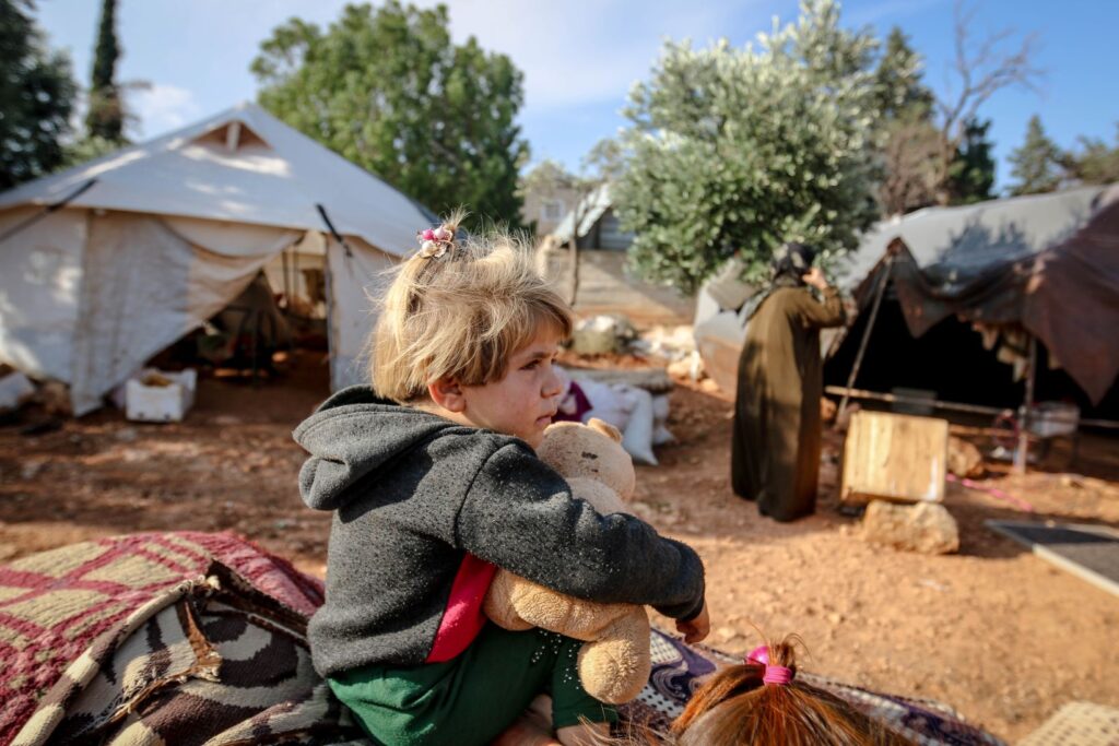 避難民キャンプの幼児